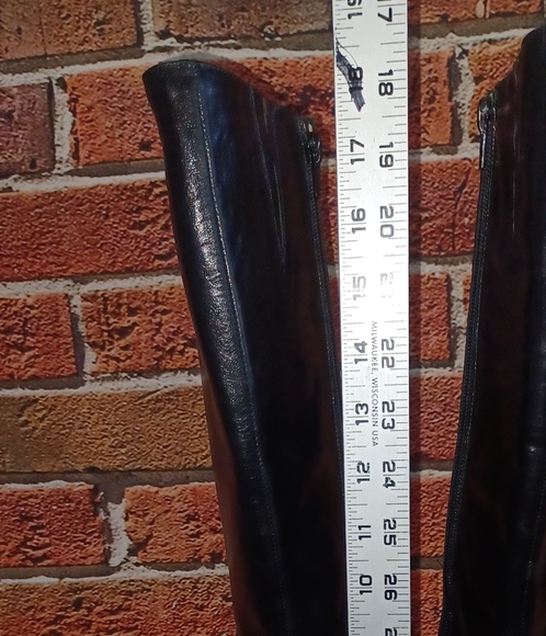 Bianco Boots - Picture 9 of 16